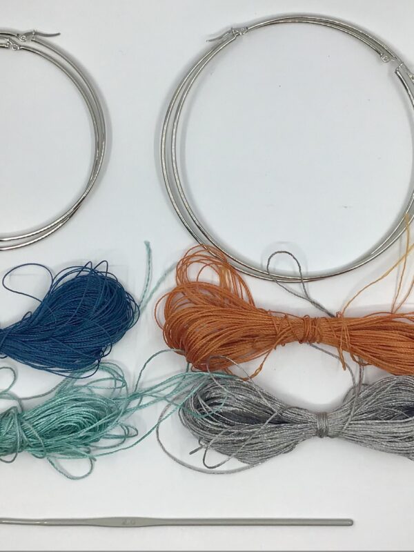 Silver Creole earring - Crochet Kit